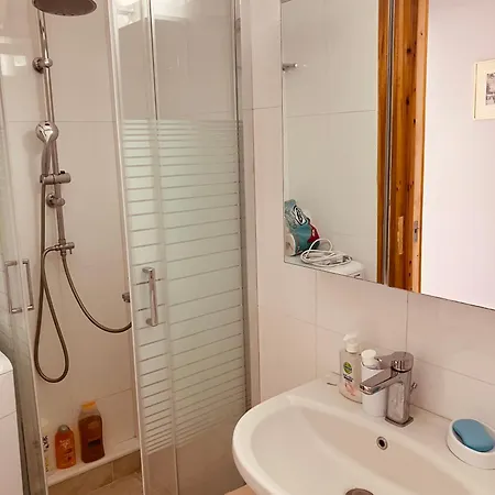 Dimitras Apartment Kamena Vourla