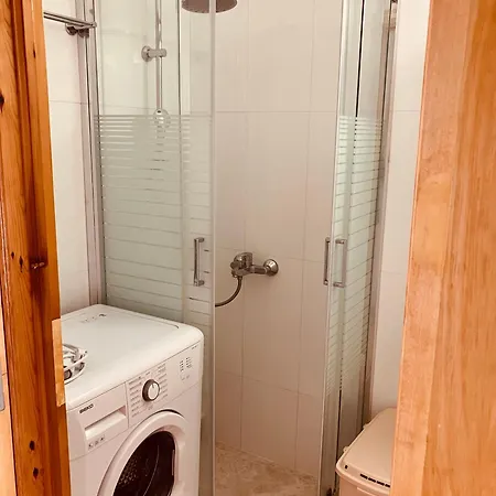 Dimitras * Kamena Vourla